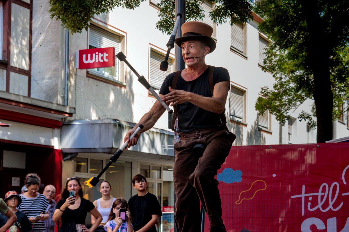 Strassentheaterfestival Till the Sky Hanau 2025 Chriss Breuning