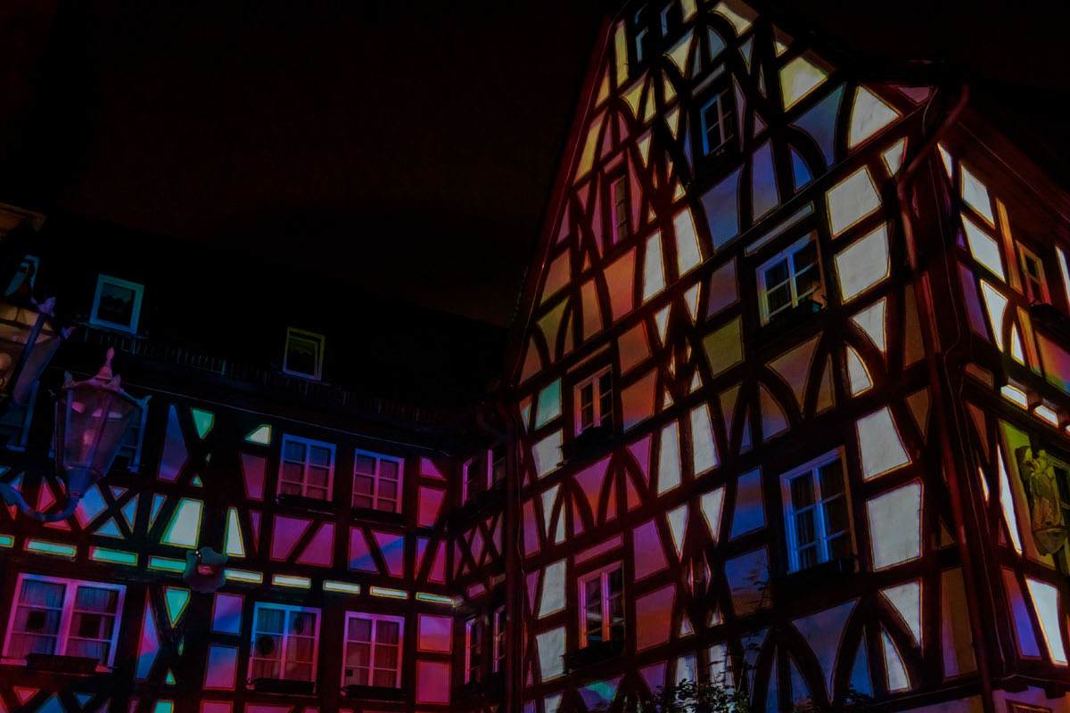Mainz leuchtet 2025 - Kirschgarten - Fachwerk
