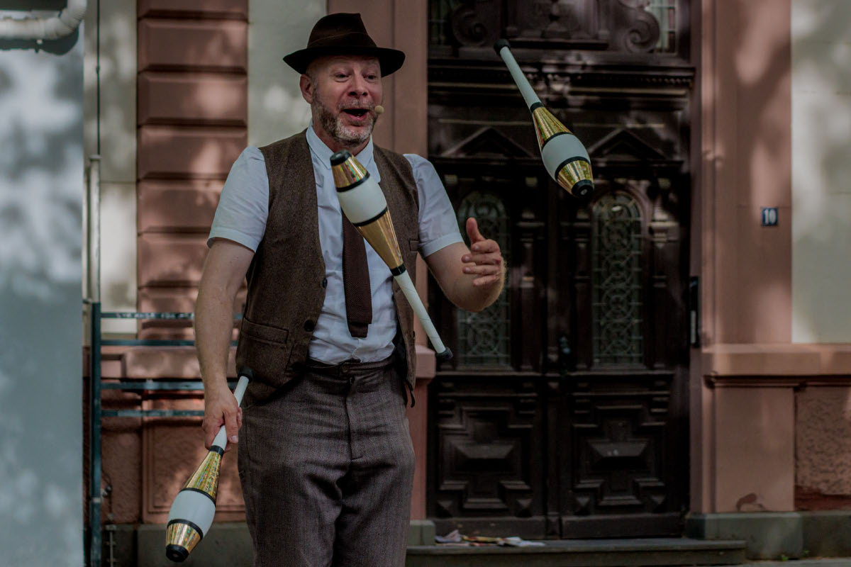 Strassentheaterfest OF 2025 - Der ehrliche Nils