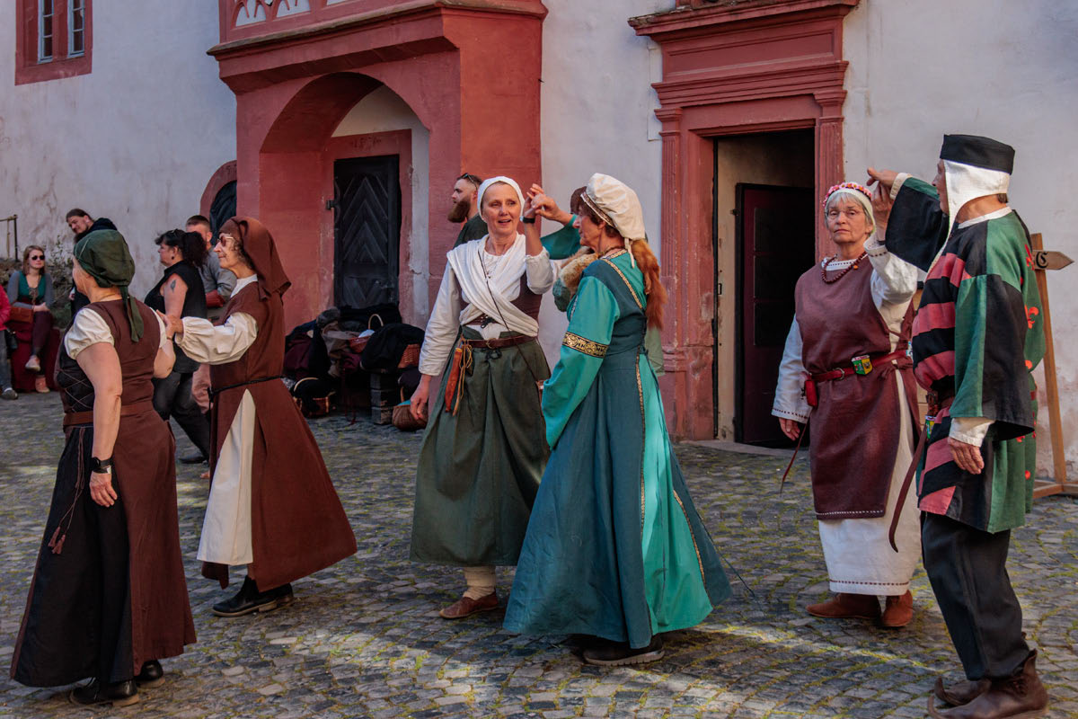Maimarkt Beltane Ronneburg 2026 Laikan